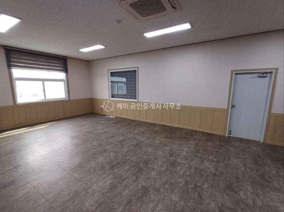 인천 서해구 가좌동 A동 연면적 401평 공장 창고, 단독 마당, 트레일러 출입 원활, 호이스트 2기 매매 매물번호 11888 사진 19