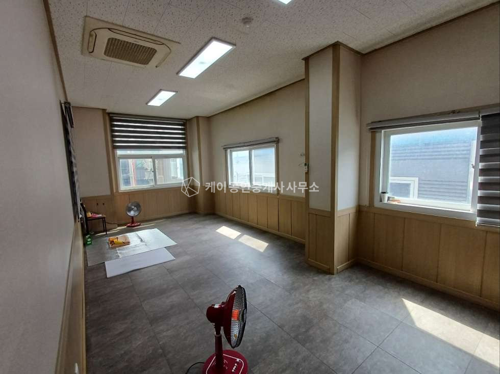 인천 서해구 가좌동 A동 연면적 401평 공장 창고, 단독 마당, 트레일러 출입 원활, 호이스트 2기 매매 매물번호 11888 사진 21