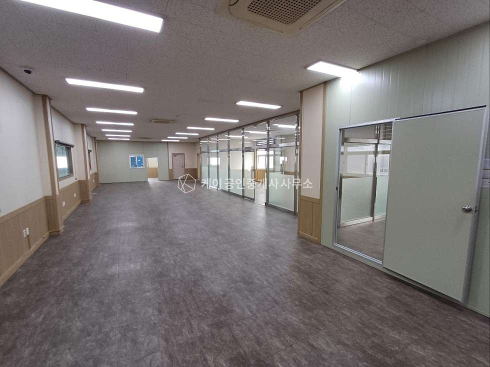 인천 서해구 가좌동 A동 연면적 401평 공장 창고, 단독 마당, 트레일러 출입 원활, 호이스트 2기 매매 매물번호 11888 사진 22