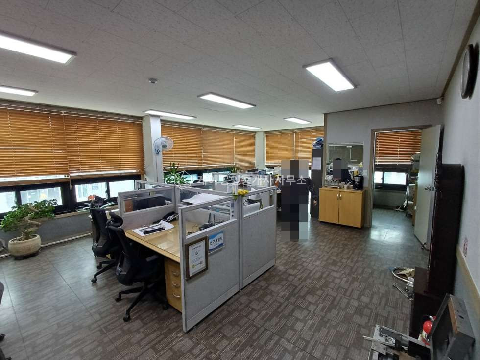 인천 서해구 가좌동 연면적 425평, 단독 공장 사옥 매매, 공장 3개동, 근린생활시설 임대료 수익 매매 매물번호 11889 사진 4