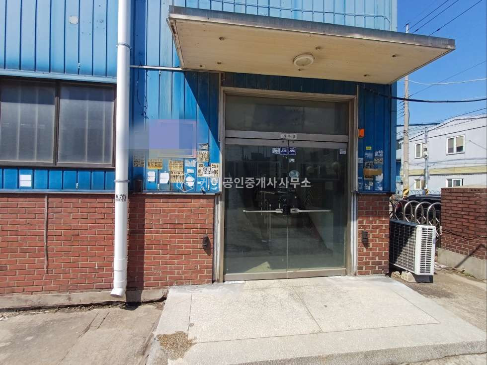 인천 서해구 석남동 대지 1000평, 공장 500평, 가설 150평, 호이스트 다수, 대로변 월세 매물번호 11912 사진 12