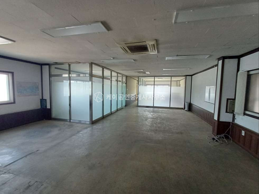 인천 서해구 석남동 대지 1000평, 공장 500평, 가설 150평, 호이스트 다수, 대로변 월세 매물번호 11912 사진 16