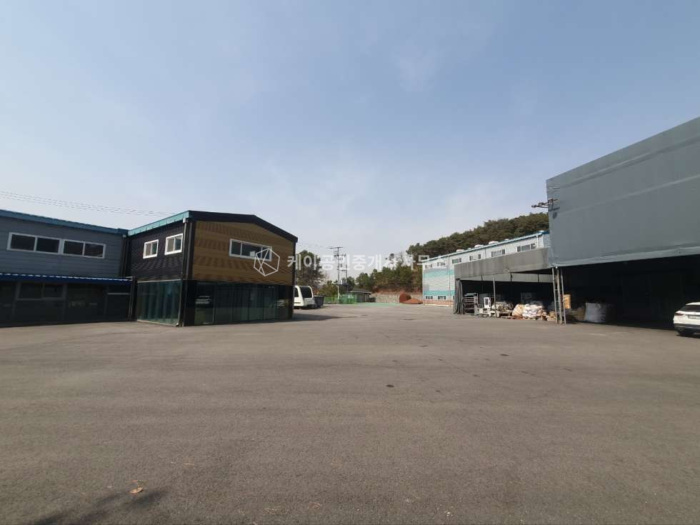 경기 김포시 통진읍 옹정리 특대형마당 ,단독공장, 추레라 회차가능, 대형공장 매매 매물번호 11780 사진 1