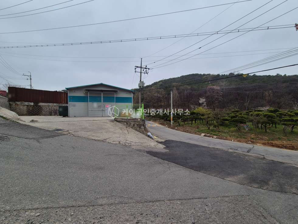 경기 고양일산동구 문봉동 72평2종근생제조창고,단독마당, 11톤가능, 사리현IC 6분 매매 매물번호 11925 사진 3
