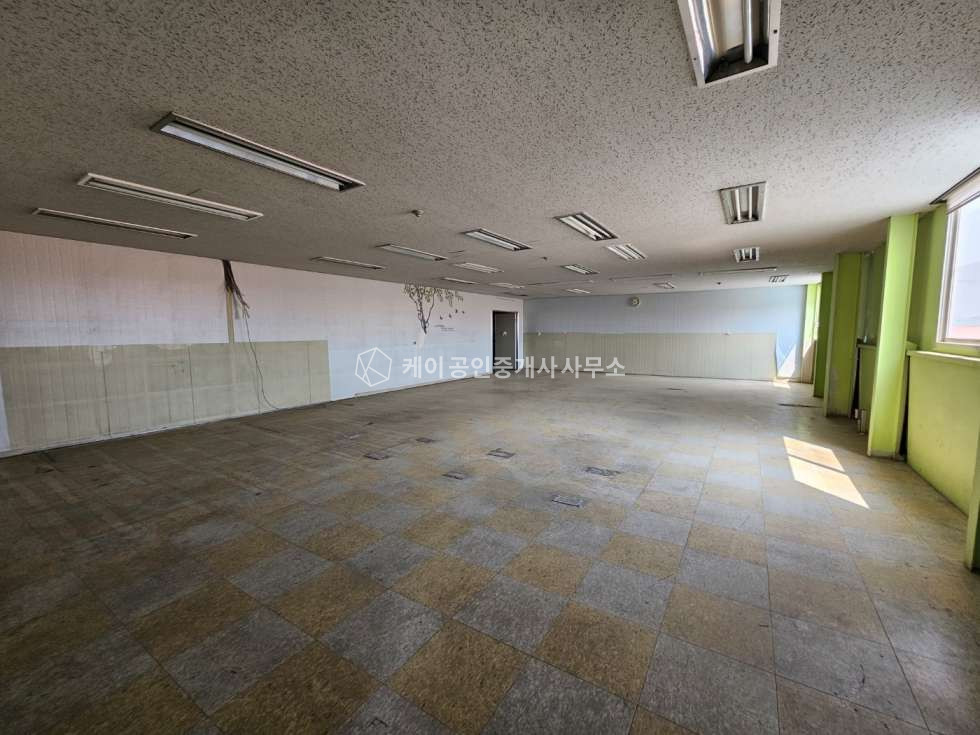 경기 고양일산동구 장항동 나동 장항IC 인근, 대형평수, 내부 렉 설치, 사무실, 물류창고 추천 월세 매물번호 10061 사진 10