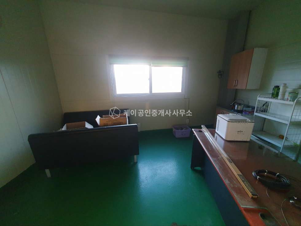 경기 김포시 월곶면 갈산리 2종근생 60평+48평 동시임대, 김포대로변, 창고형매장등 추천 월세 매물번호 11237 사진 4