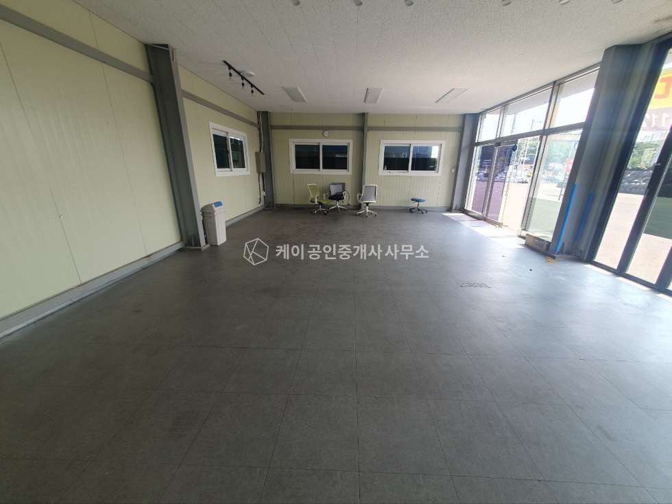 경기 김포시 양촌읍 양곡리 가동 1종근생 23평, 교차로, 6차선 도로접, 넓은 주차장, 광고 노출효과 최상 월세 매물번호 11171 사진 3