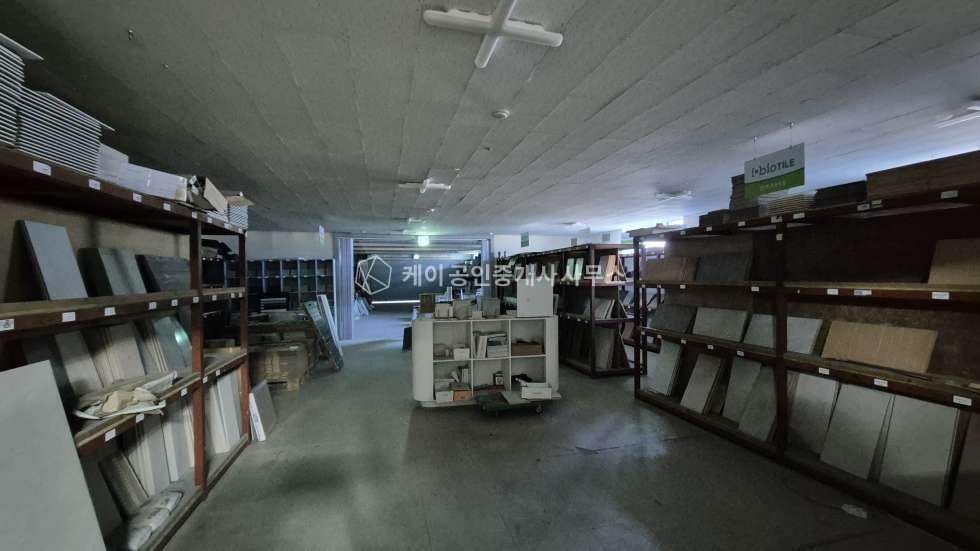 경기 고양덕양구 원흥동 4차선 도로접, 450평 사옥,성사IC 4분, 대형차량진입가능, 내부사무실,화장실 월세 매물번호 11546 사진 10