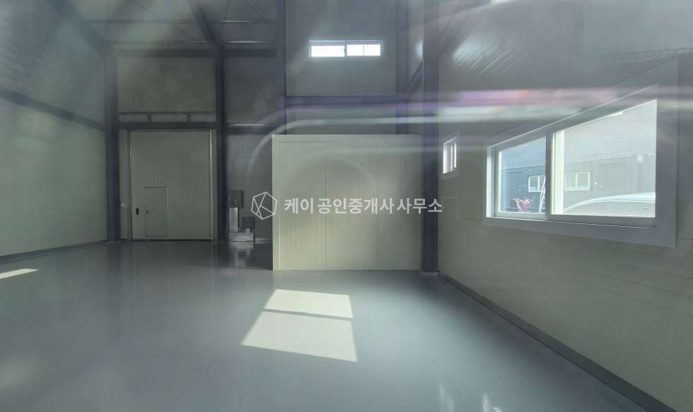 경기 고양일산동구 설문동 90평 2종근생제조, 신축,단독마당, 전차량진입가능 월세 매물번호 11443 사진 2