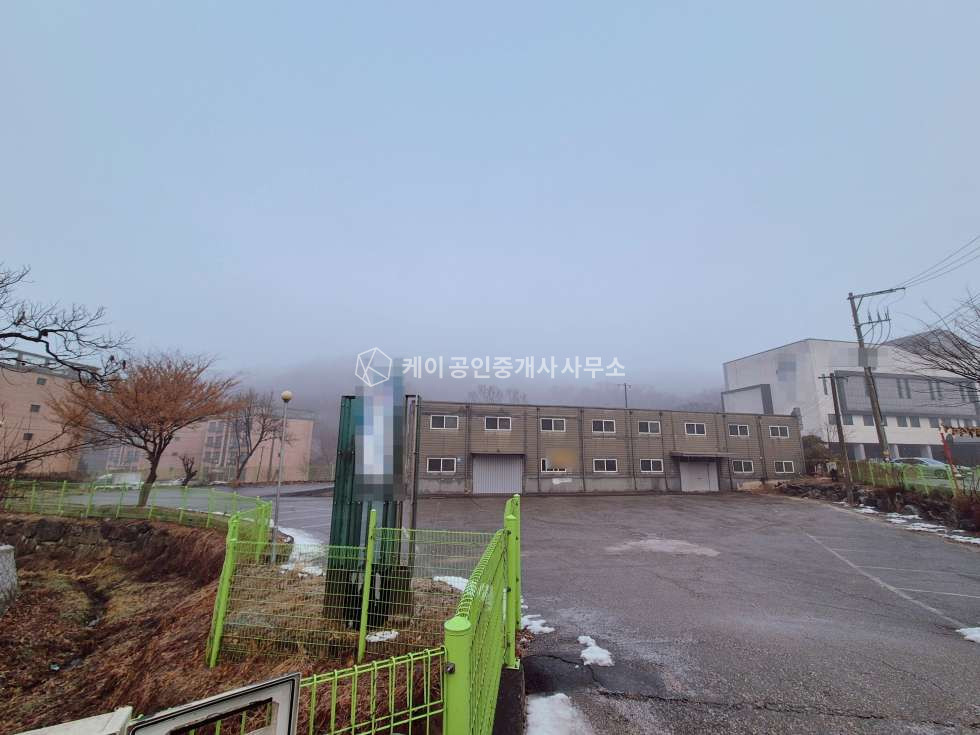 경기 고양덕양구 관산동 399평 대형창고,단독마당, 전차량진입가능, 마당적재업종 추천 월세 매물번호 11406 사진 3