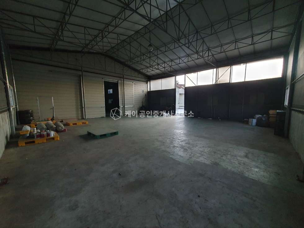 경기 고양일산동구 성석동 가동 공장, 건100평+가설 50평, 내부사무실, 즉시입주 가능 월세 매물번호 11395 사진 2