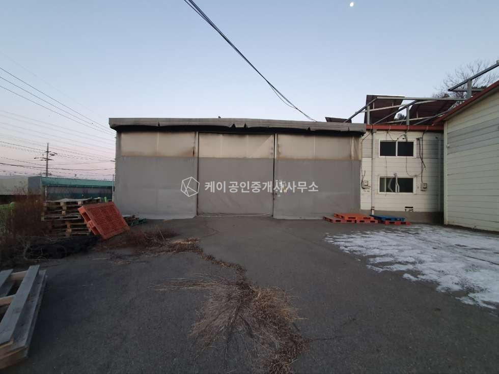 경기 고양일산동구 성석동 가동 공장, 건100평+가설 50평, 내부사무실, 즉시입주 가능 월세 매물번호 11395 사진 6