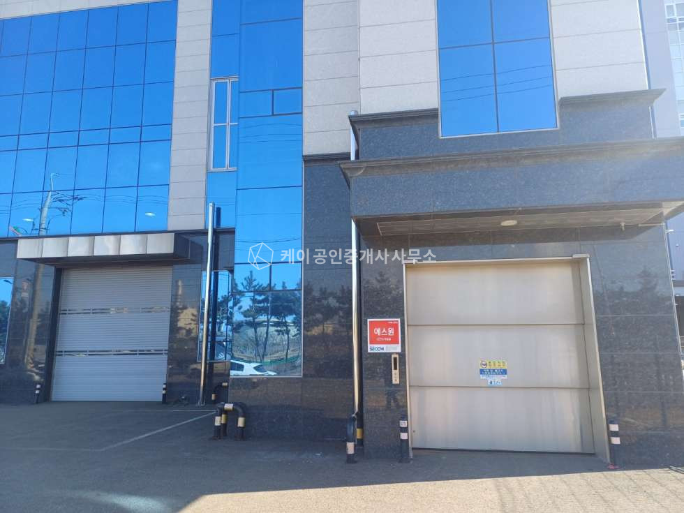 인천 서해구 원창동 2층 200평 창고 임대, 층고 높고 화물차 2층 진입 가능, 즉시입주 월세 매물번호 11386 사진 1
