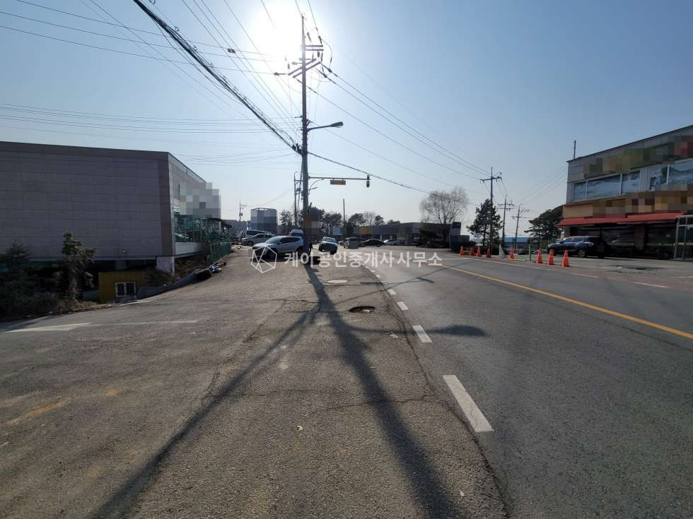 경기 파주시 문발동 가동 문발동 약 115평, 2종근생, 문발ic 5분, 위치,내부 컨디션 모두 최상, 주변 산업단지 출판단지 근접, 월세 매물번호 11008 사진 7
