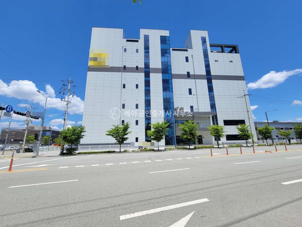 경기 평택시 진위면 갈곶리 1동 평택 진위2산단내 대로변, 연4,580평 공장, 수전용량990kw, 경부고속 오산ic 3km, 진위역 5분이내 월세 매물번호 10952 사진 4