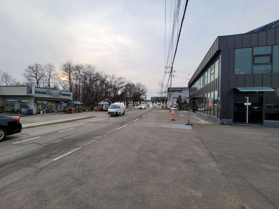 경기 파주시 연다산동 나동 연다산동 2차선 도로접, 1,2층 각 60평 공장, 츄레라 진입 월세 매물번호 10615 사진 7