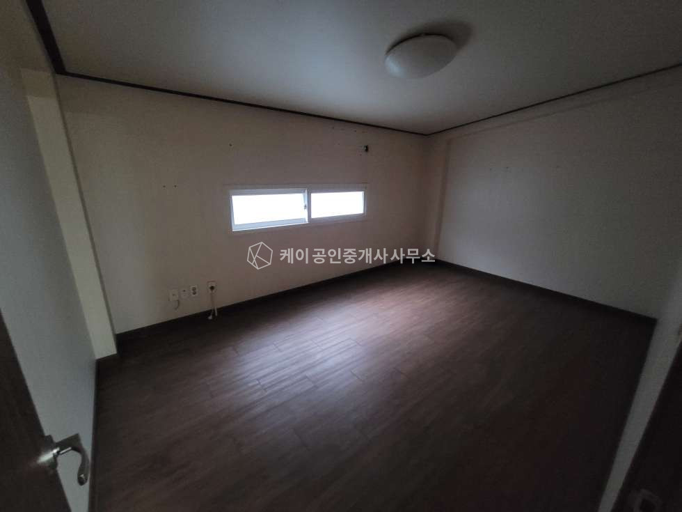 경기 파주시 연다산동 나동 연다산동 2차선 도로접, 1,2층 각 60평 공장, 츄레라 진입 월세 매물번호 10615 사진 16