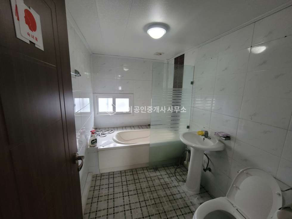경기 파주시 연다산동 나동 연다산동 2차선 도로접, 1,2층 각 60평 공장, 츄레라 진입 월세 매물번호 10615 사진 17