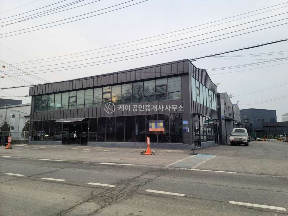 경기 파주시 연다산동 왕복2차선 도로 접 유동차량 항상 많은 근생건물, 광고효과 좋은 상가, 자유로 문발ic 5분 월세 매물번호 10613 사진 1