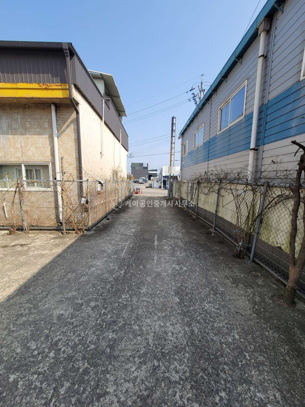 경기 고양일산서구 구산동 산남ic 2분, 구산동 실평55평, 저렴한 2종근생 , 매우깨끗한 실내컨디션, 남녀구분화장실,샤워실 월세 매물번호 10653 사진 11