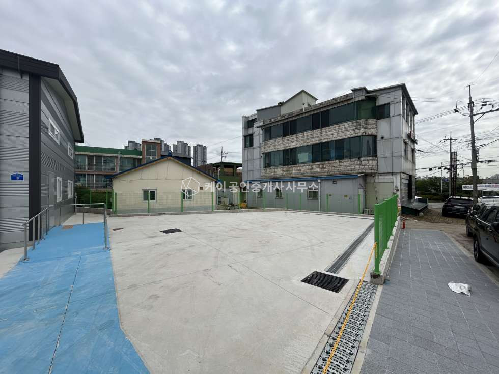 경기 고양일산서구 덕이동 덕이동 로데오거리인근, 큰차진입가능한 단독마당 근생창고 월세 매물번호 11212 사진 1