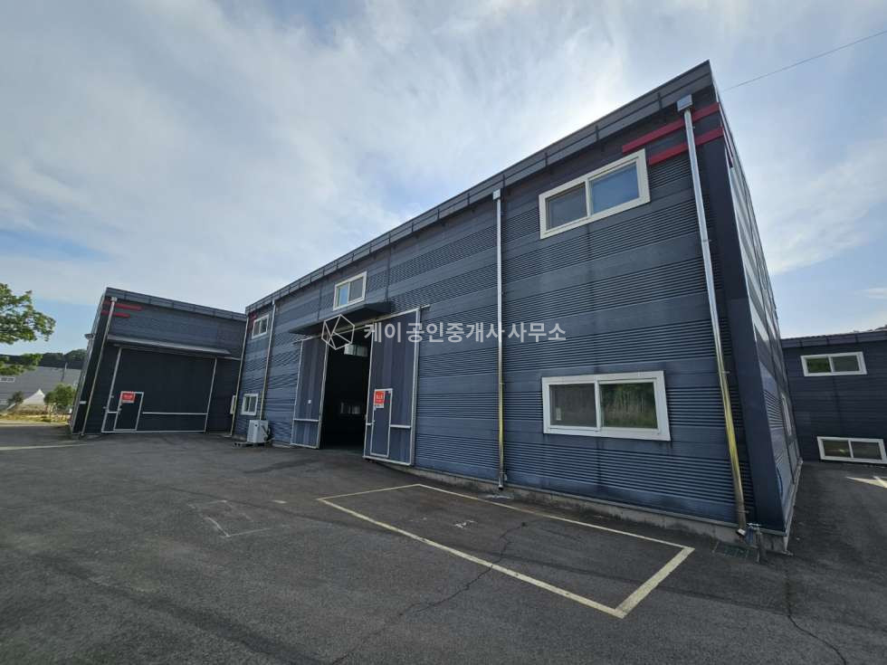 경기 파주시 문산읍 1동 실평90, 자유로 인접, 5톤차량가능, 매매 가능 월세 매물번호 10038 사진 1