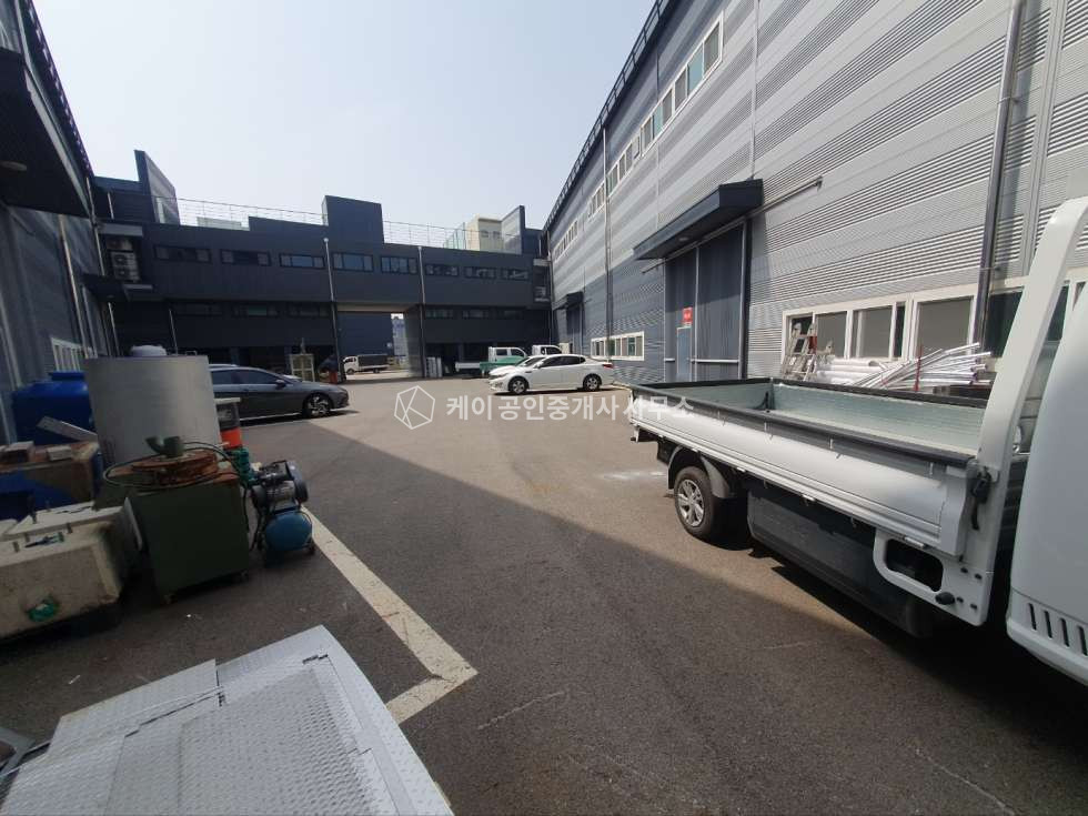 경기 김포시 양촌읍 학운리 주건축물제1동 고급자재로 건축된 공장, 연820평,200kw, 호이스트 3기 매매 매물번호 11962 사진 10
