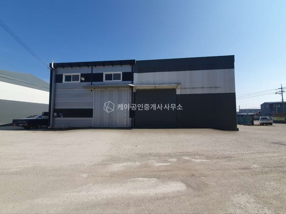 경기 김포시 양촌읍 학운리 1동 2종근생, 건30p+가설30p, 총 3개동까지 추가 매입 가능 매매 매물번호 11964 사진 1