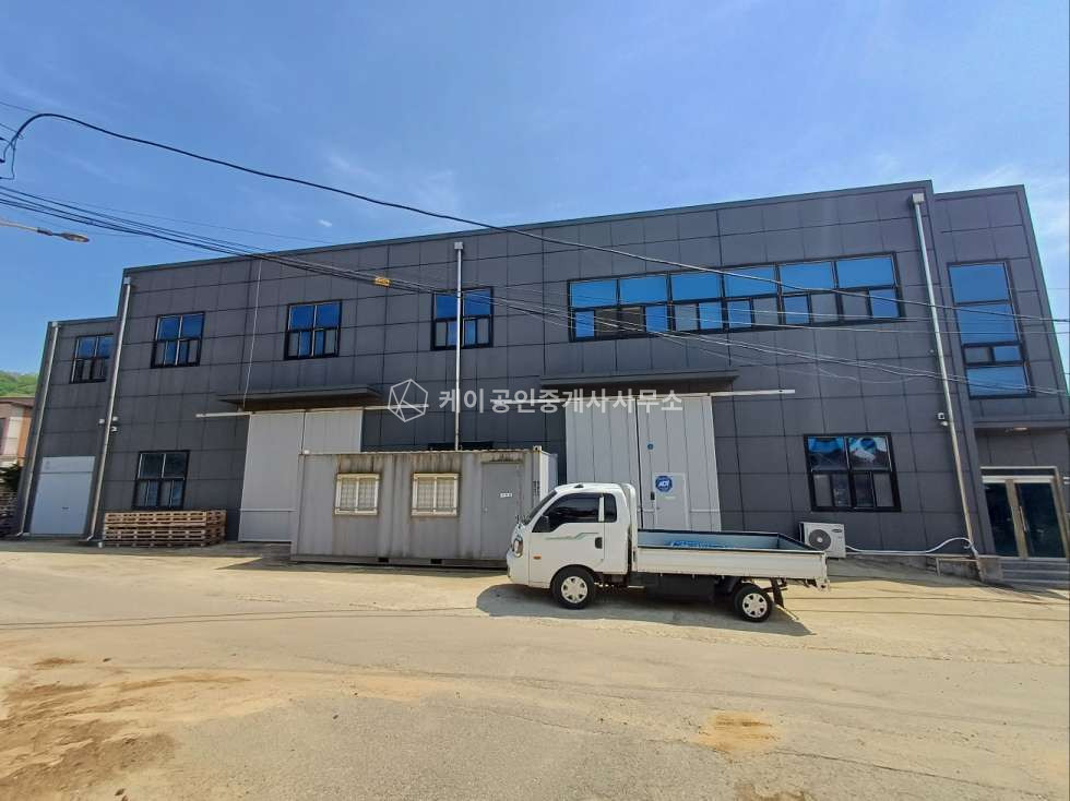 경기 안산단원구 화정동 주차 널널한 공장 창고, 대지 253평, 연면적 287평, 컨베이어 밸트 1,2층 연결 매매 매물번호 11967 사진 1