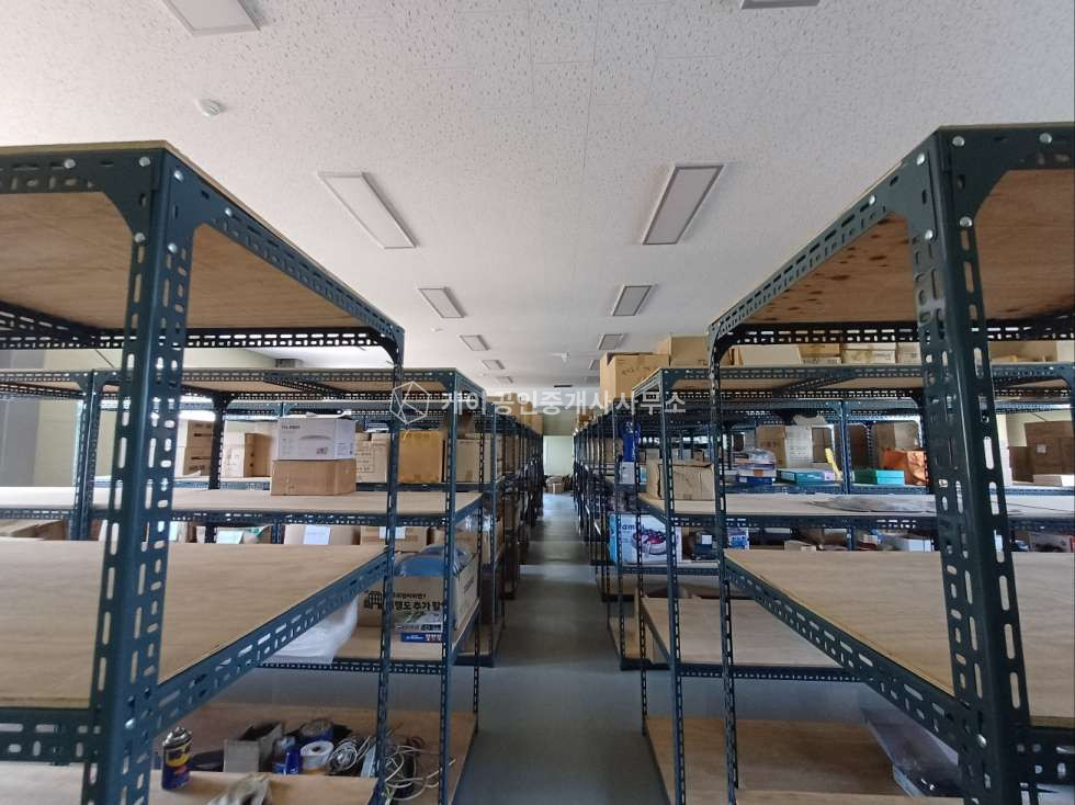경기 안산단원구 화정동 주차 널널한 공장 창고, 대지 253평, 연면적 287평, 컨베이어 밸트 1,2층 연결 매매 매물번호 11967 사진 10