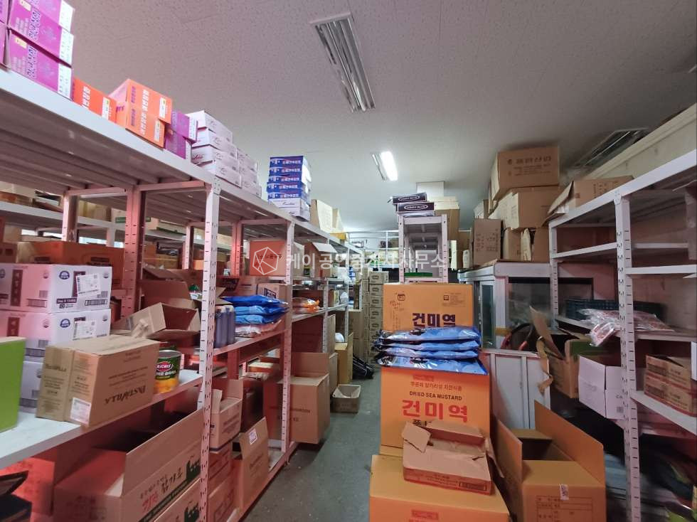 경기 시흥시 광석동 식품유통창고, 지하층 차량 접안, 연면적 256평, 주거도 가능. 매매 매물번호 11970 사진 5
