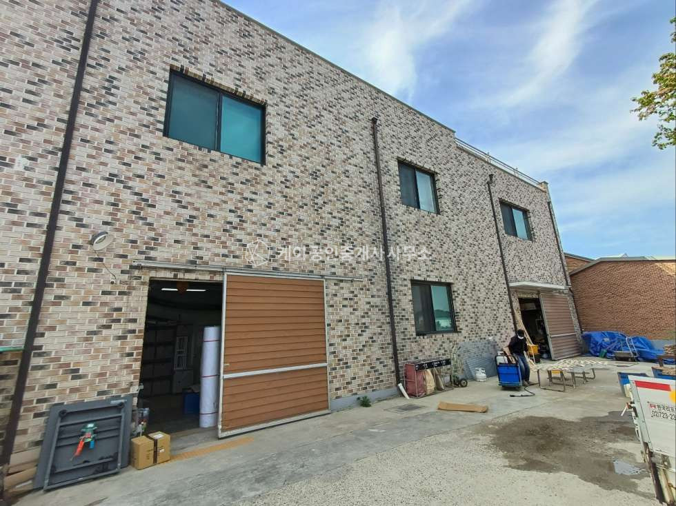 경기 시흥시 광석동 식품유통창고, 지하층 차량 접안, 연면적 256평, 주거도 가능. 매매 매물번호 11970 사진 12