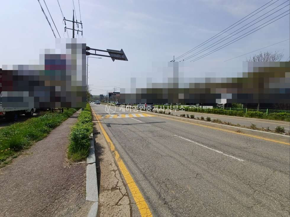 경기 시흥시 군자동 대로변 창고, 마당 매우 넓음. 트레일러 진출입 원활, 내부 복층 매매 매물번호 11973 사진 16