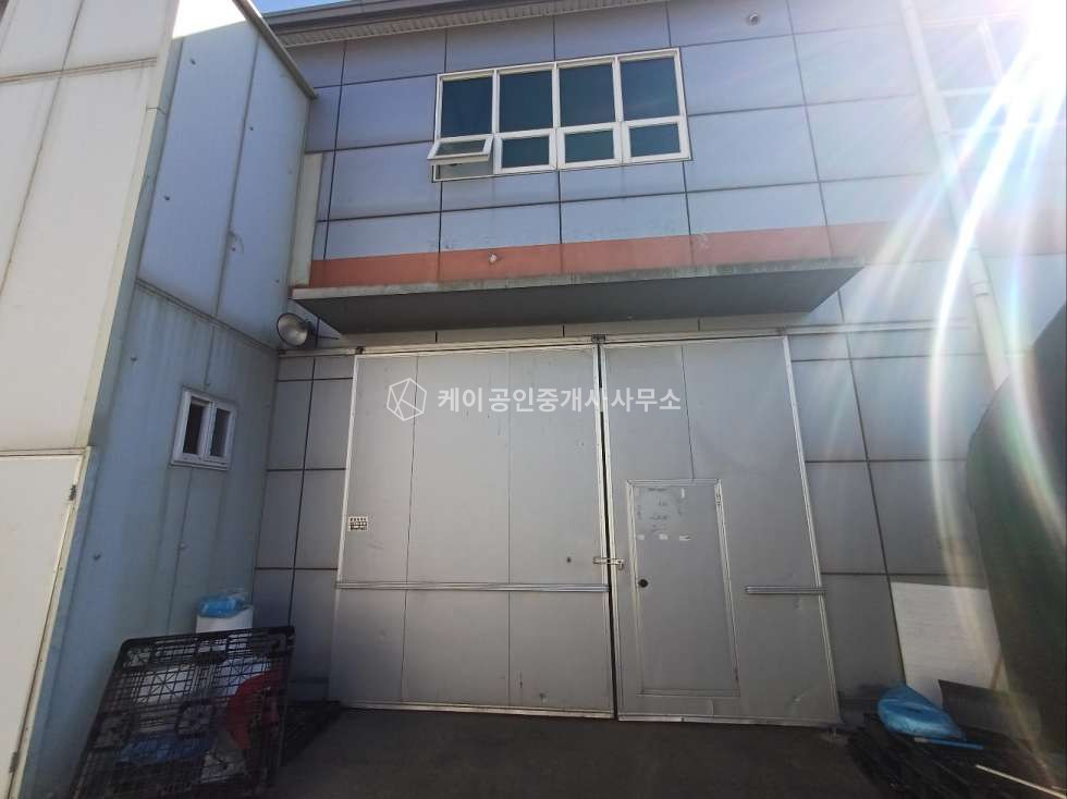 인천 계양구 선주지동 1층 91평 제조업소, 넓은 마당, 공지가 있어 주차 편리, 즉시 입주 월세 매물번호 11627 사진 3