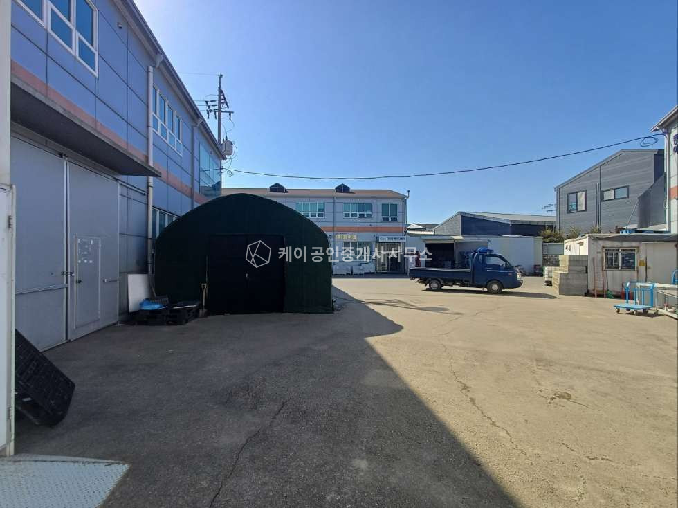 인천 계양구 선주지동 1층 91평 제조업소, 넓은 마당, 공지가 있어 주차 편리, 즉시 입주 월세 매물번호 11627 사진 4