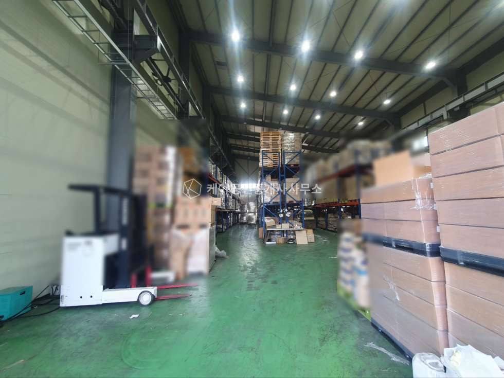 경기 김포시 양촌읍 학운리 학운산단내 귀한 물류창고, 단독 통임대, 층고 11m, 전차량 가능 월세 매물번호 11856 사진 3