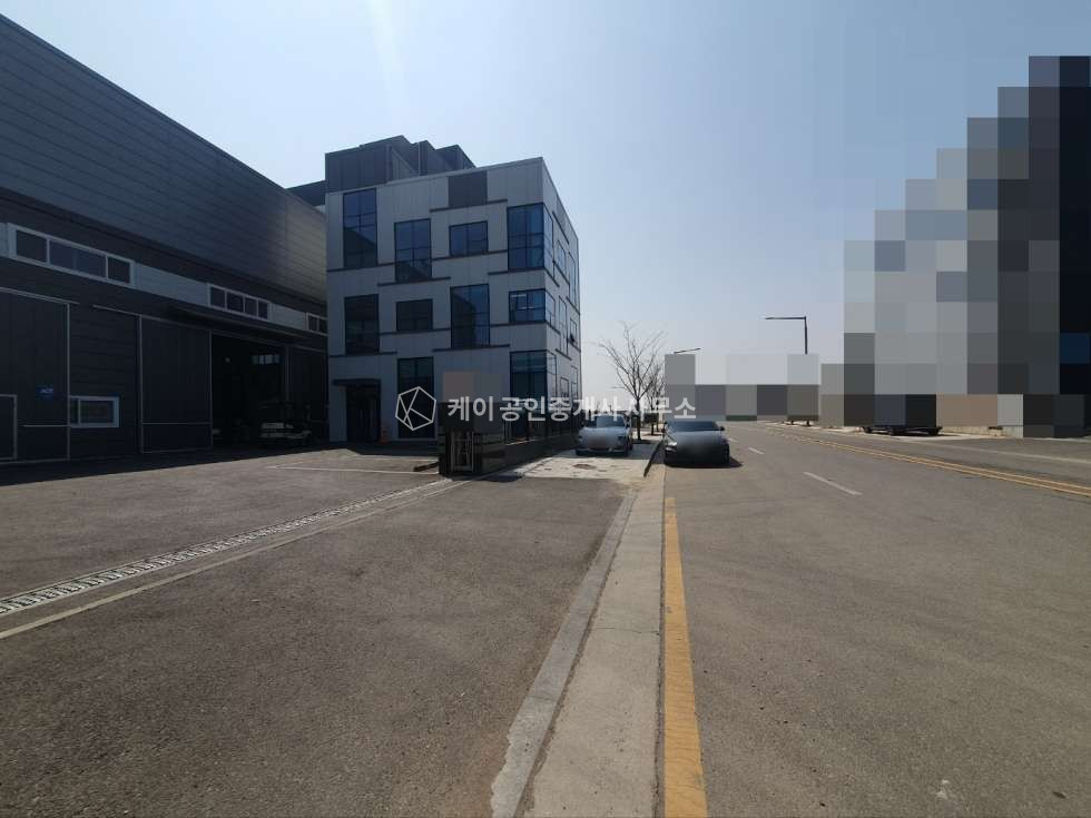 경기 김포시 양촌읍 학운리 학운산단내 귀한 물류창고, 단독 통임대, 층고 11m, 전차량 가능 월세 매물번호 11856 사진 12