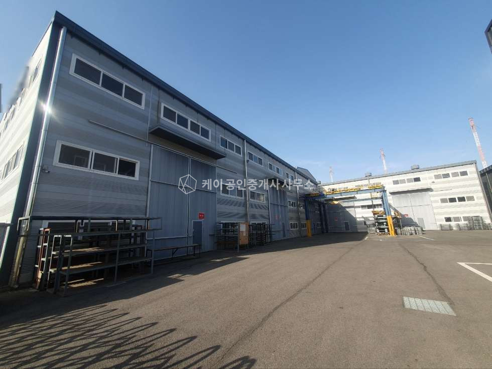 경기 김포시 양촌읍 학운리 공장 196평+192평+사무동, 호이스트o, 200kw, 층고 15.1m, 11.27m 월세 매물번호 11710 사진 2