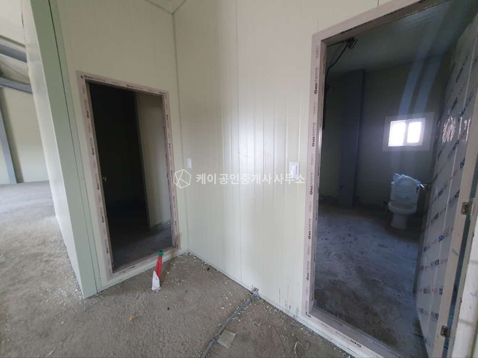 경기 김포시 양촌읍 학운리 1동 2종근생, 연183평, 2층구조, 넓은 단독마당, 빠른입주 가능 매매 매물번호 11986 사진 5