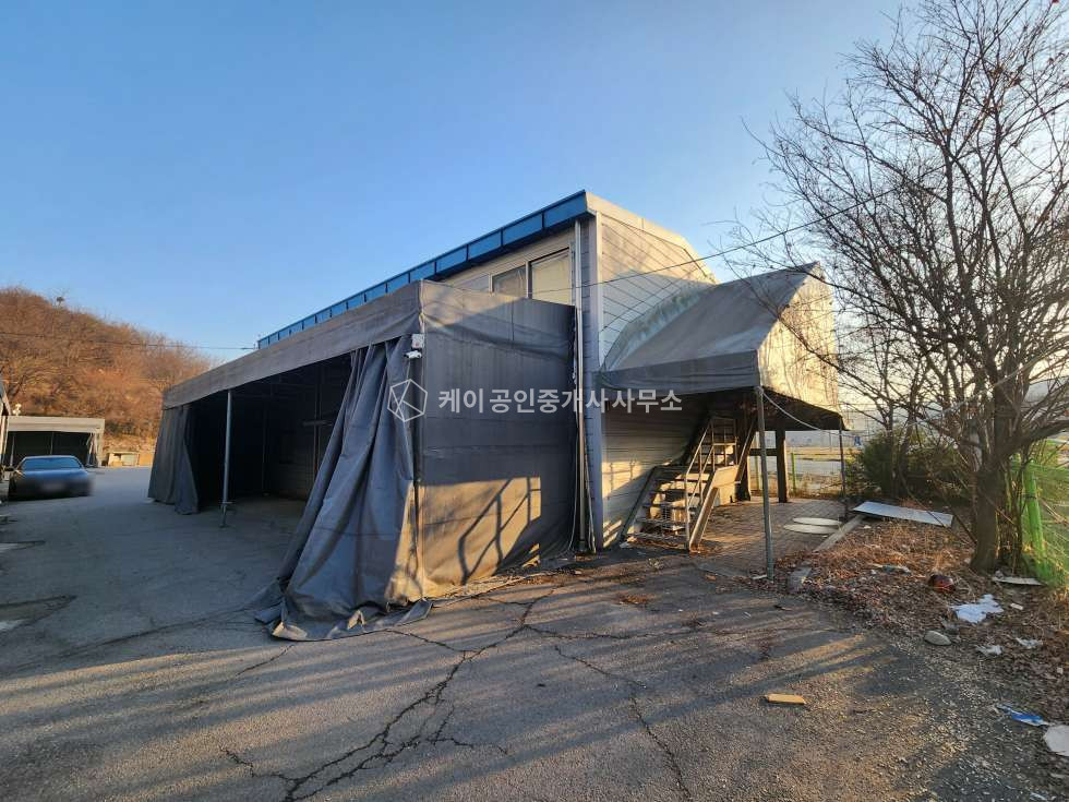 경기 파주시 파주읍 파주리 파주 연면적 648평 단독공장, 호이스트 4기, 사무실, 기숙사 시설O 월세 매물번호 11994 사진 11