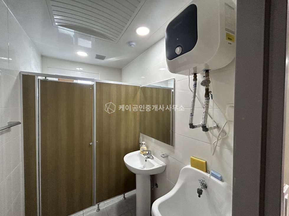 경기 고양일산서구 덕이동 1동 덕이동 삽다리 IC 인접, 대형 물류창고, 연342평, 내부사무실O, 대중교통 이용가능 월세 매물번호 11285 사진 9