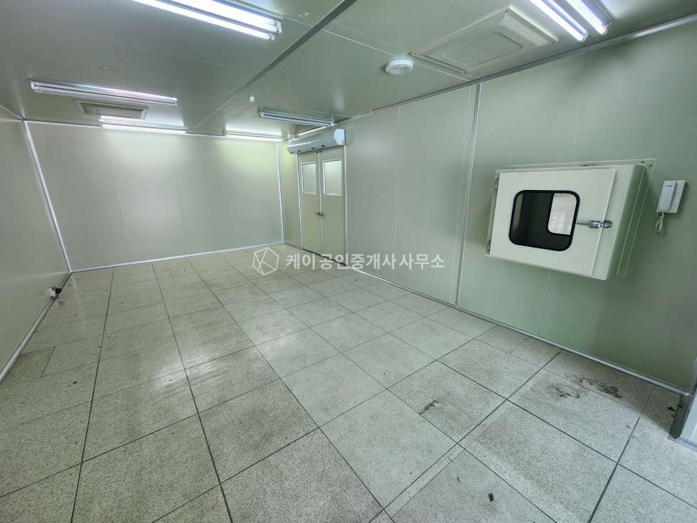 경기 화성만세구 양감면 송산리 화성 향남ic 1분, 클린룸 완비한 단독공장, 연면적 약 1383평 공장, 넓은단독마당, 고전력, 2차선 도로접 월세 매물번호 11928 사진 5