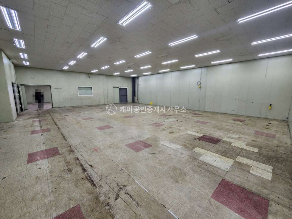경기 화성만세구 양감면 송산리 화성 향남ic 1분, 클린룸 완비한 단독공장, 연면적 약 1383평 공장, 넓은단독마당, 고전력, 2차선 도로접 월세 매물번호 11928 사진 7