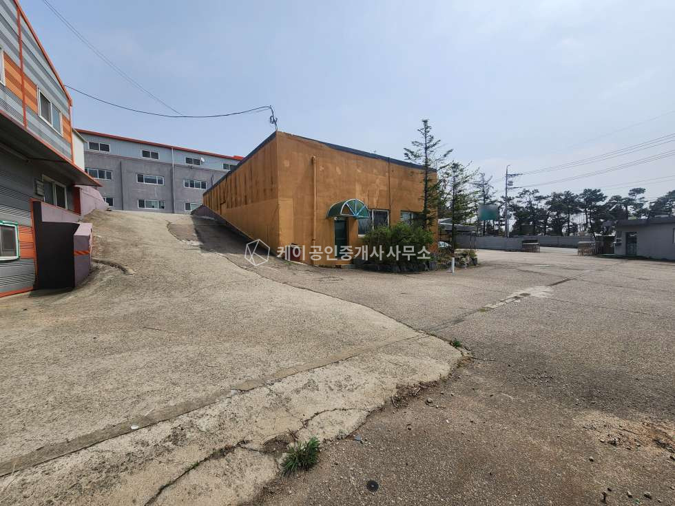 경기 화성만세구 양감면 송산리 화성 향남ic 1분, 클린룸 완비한 단독공장, 연면적 약 1383평 공장, 넓은단독마당, 고전력, 2차선 도로접 월세 매물번호 11928 사진 20