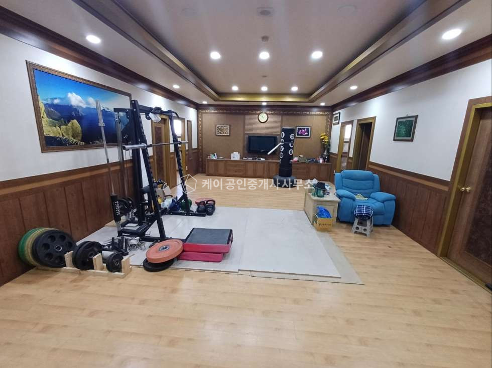 경기 김포시 양촌읍 학운리 연면적 597평, 학운산단 인근, 가구 공장, 집진설비, 화물승강기 매매 매물번호 12014 사진 5