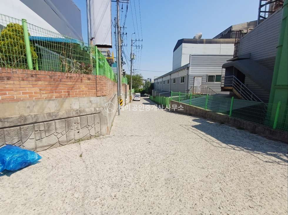 경기 김포시 양촌읍 학운리 연면적 597평, 학운산단 인근, 가구 공장, 집진설비, 화물승강기 매매 매물번호 12014 사진 20