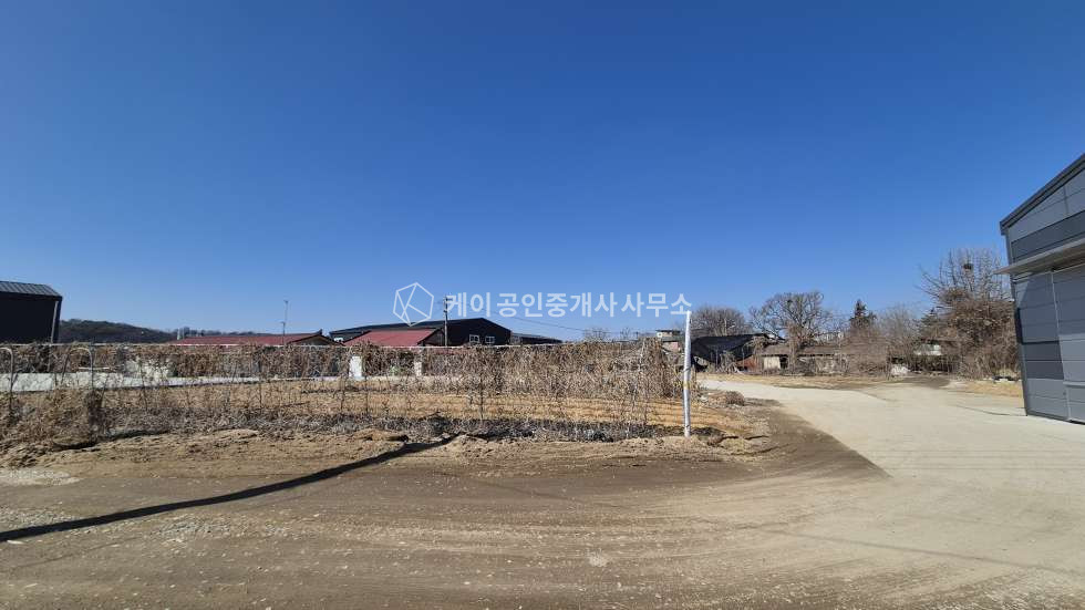 경기 고양일산동구 사리현동 원당역인근 140평대 사리현동토지매매, 대형차량진입가능 매매 매물번호 11602 사진 1