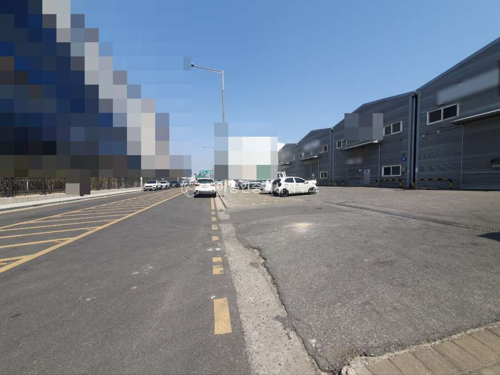 경기 김포시 양촌읍 학운리 공장 6개동, 연면적 662평, 학운산단내 위치좋고 깨끗한 공장 매매 매물번호 11834 사진 2
