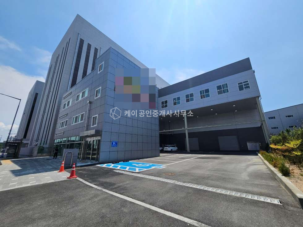 경기 김포시 양촌읍 학운리 학운산단내 귀한 물류창고, 사옥느낌, 광고효과 최상, 사무동 월세 매물번호 11055 사진 1