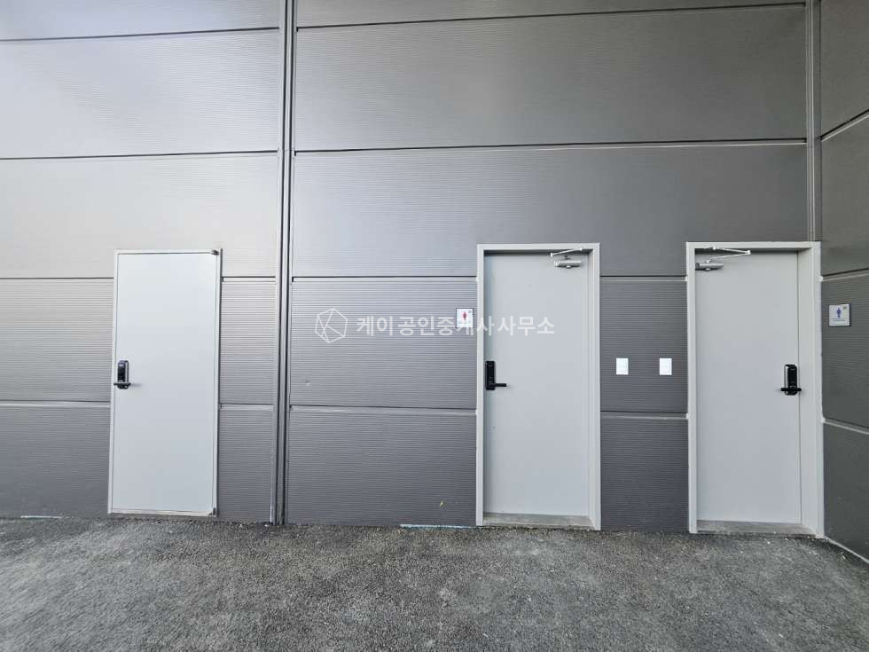 경기 김포시 양촌읍 학운리 학운산단내 귀한 물류창고, 사옥느낌, 광고효과 최상, 사무동 월세 매물번호 11055 사진 9